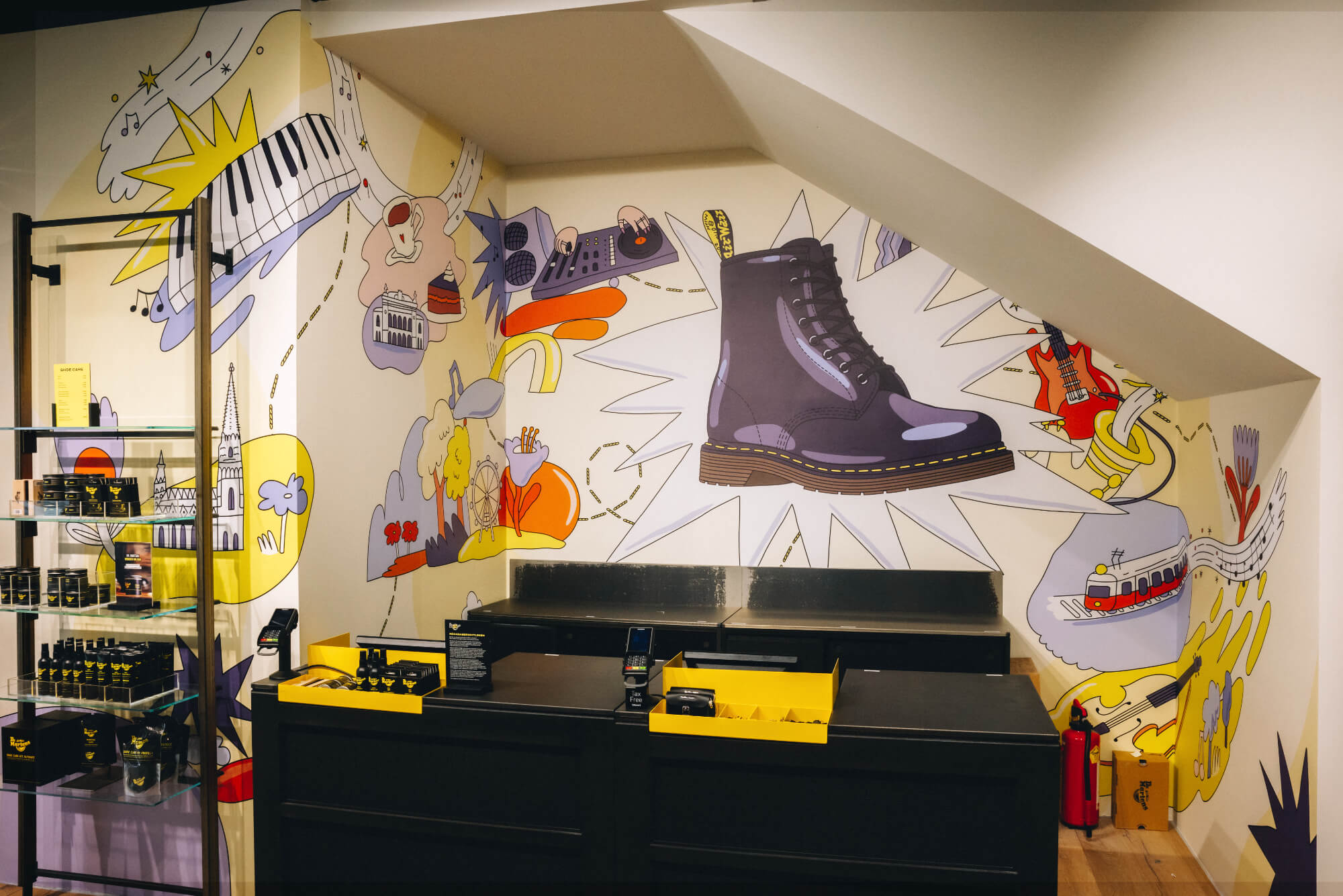 Dr.Martens_Store_Artwork_Mural_Wallart_Petra_Hollaender_01